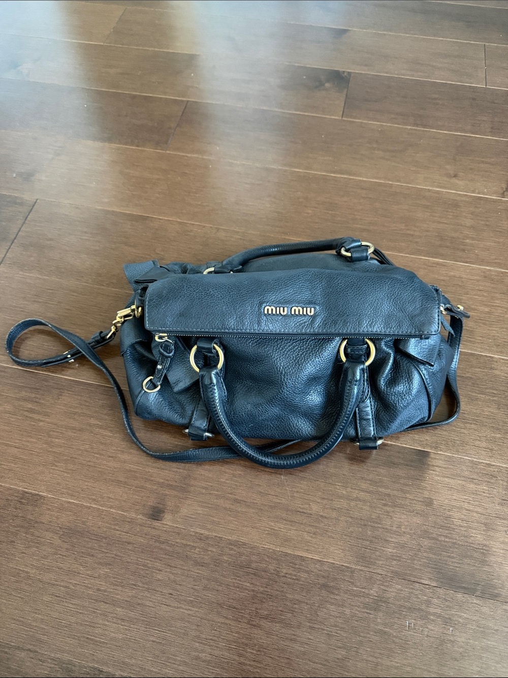 Miu Miu Vitello Lux Bow Black Pebbled Leather Bag